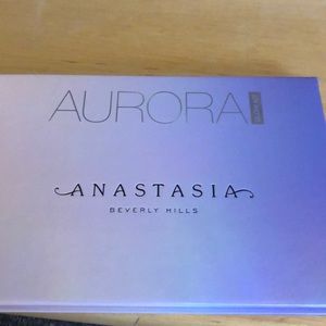 Anastasia Beverly Hills Glow Kit